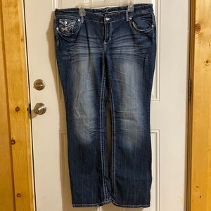 Amethyst jeans size 20